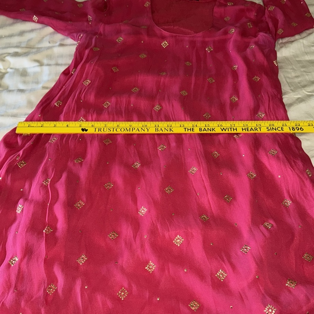 Izzumi Mehta Indian couture pink/gold Medium midi long sleeved dress - Picture 9 of 14